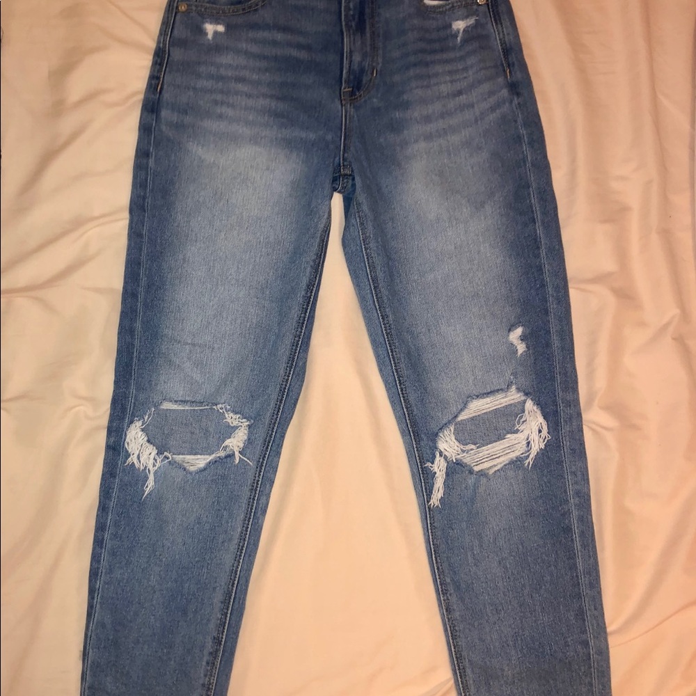 American Eagle Mom Jeans